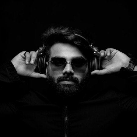 DJ NITISH  GULYANI