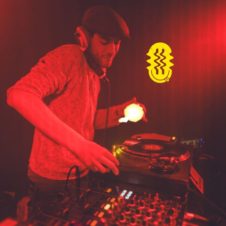 djnjd
