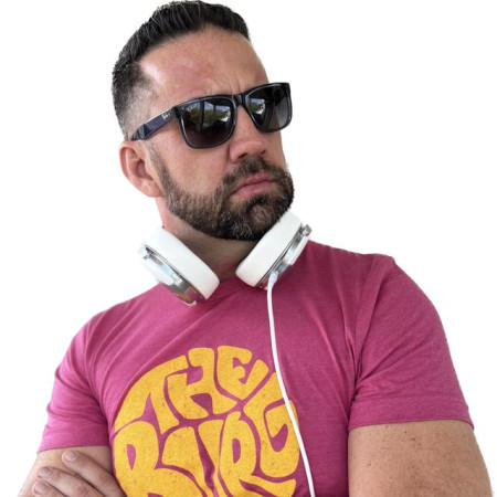 DJ ROBBIE CARRIGAN