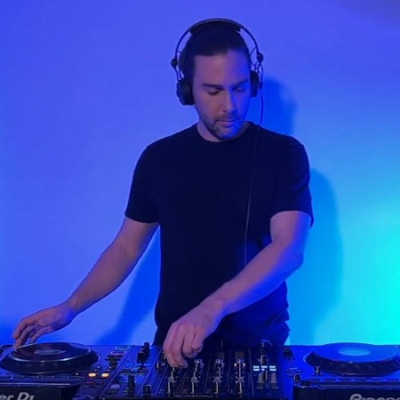 DJ Scotty Stone