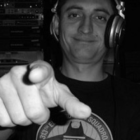 DJ Slave