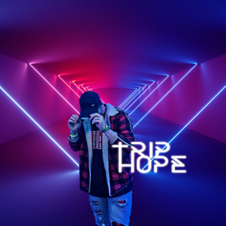 DJTripH0pE