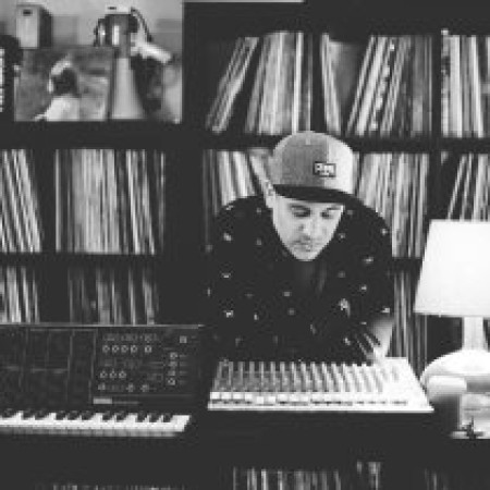 DJ Vas