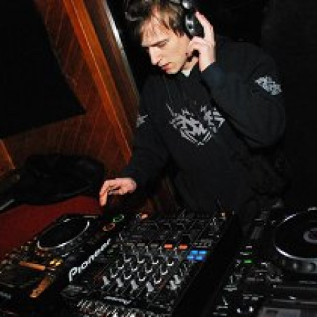 DJ Zweis