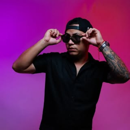 Dj Dustin