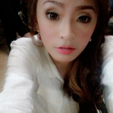 DJ :">