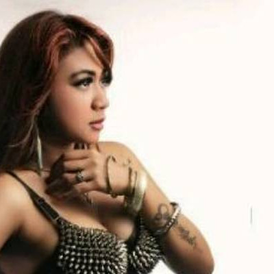 Egha ellyana