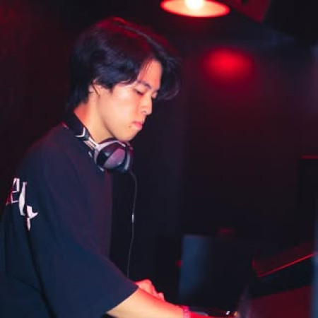 Kensuke Miyake
