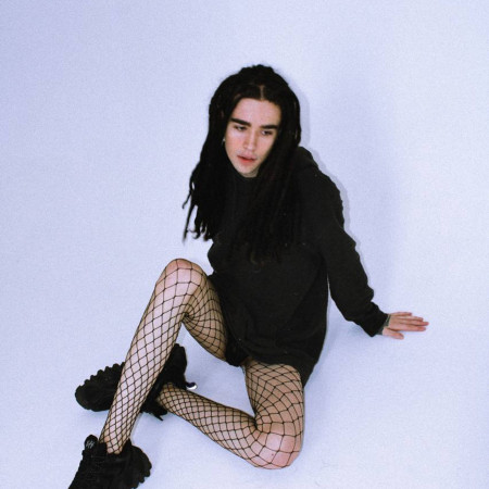 Emptyshura