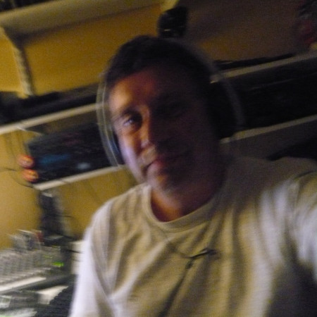 FeNN