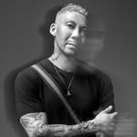 Profile of DJ FLIGHT