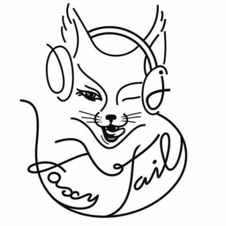 Foxy Tail