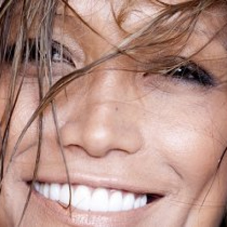 Gayle San