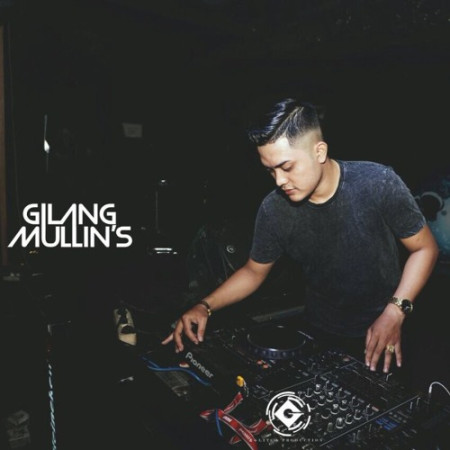 Gilang Mullin's