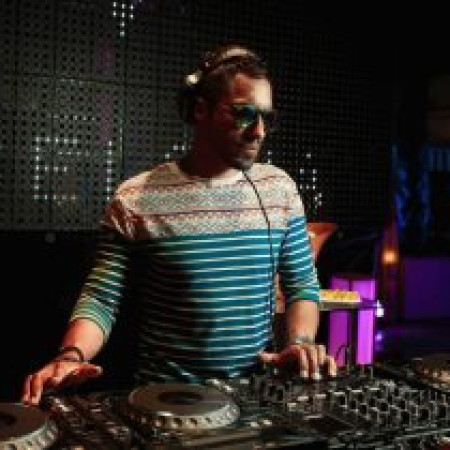 Günther Robles