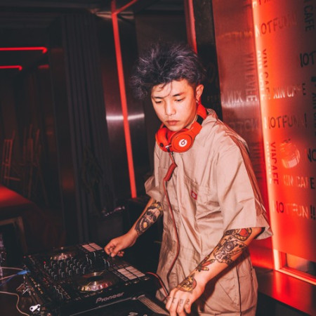 DJ FLY.Z