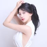 Profile of Hyunah
