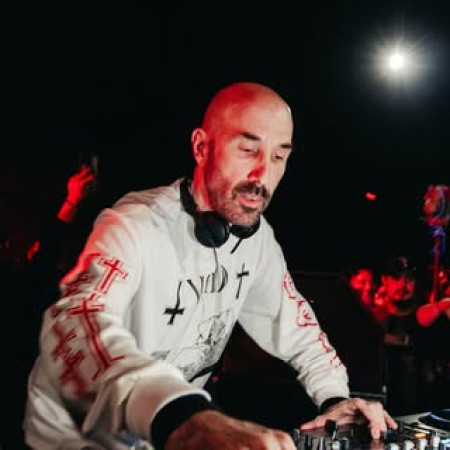 TJR