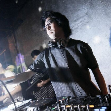 J-LOW