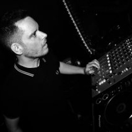 Jamie Bull