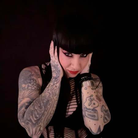 JOANNA DARK