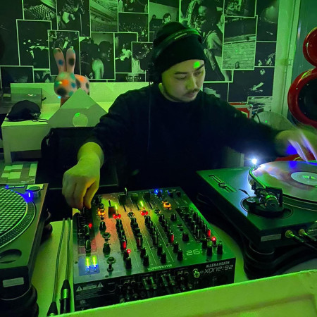 Johnny M dj