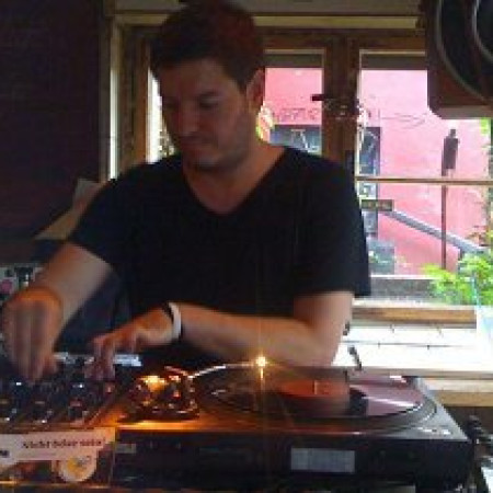 Jonn Melchiat