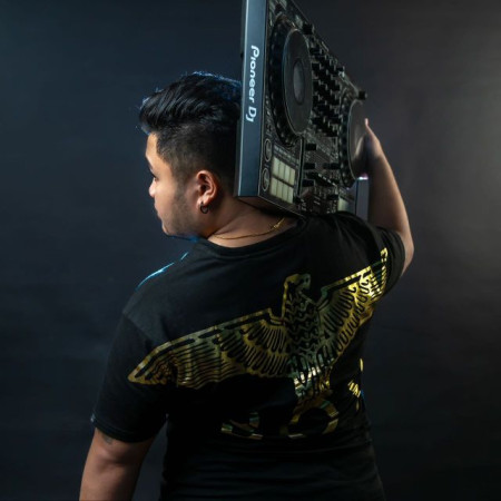 DJ Y (Y'P'DJs)