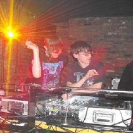 Jupiter Rooms