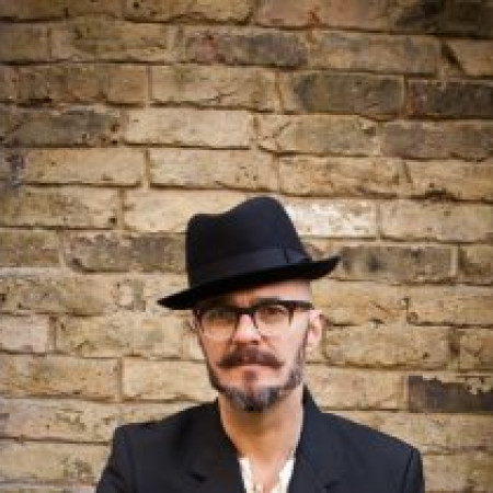 Justin Robertson