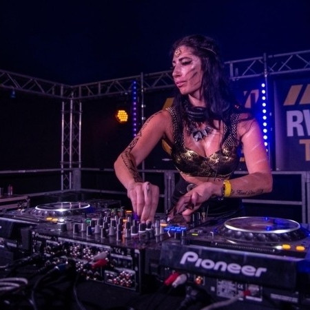 KAROL DIAC (Shaman Lady)