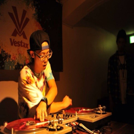 DJ KAZUTO/Tabby