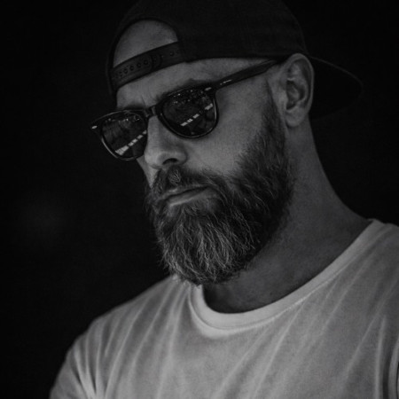 Dj Kønii