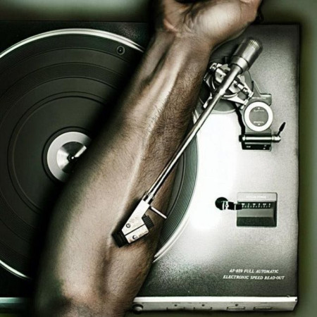 MARIO OLSEN DJ PRODUCER