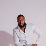 DJ LEVELS THE GENTLEMAN