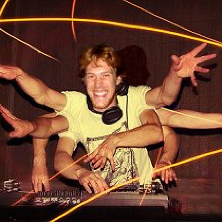 Luke Handsfree