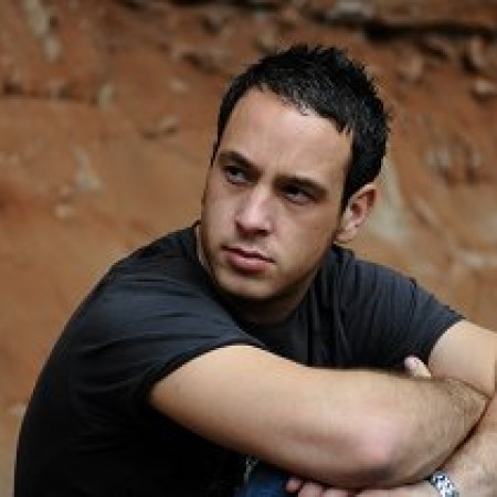 Mark Holmes