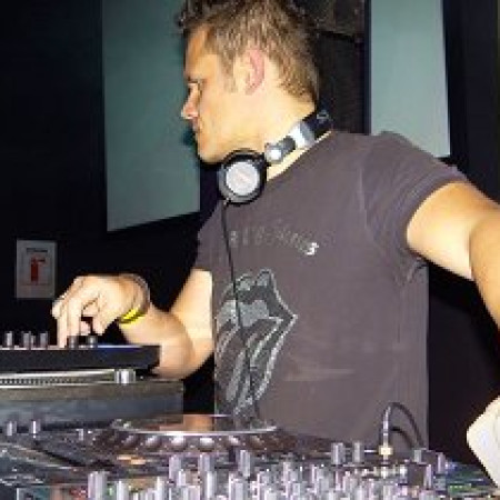 Michel Van Tune