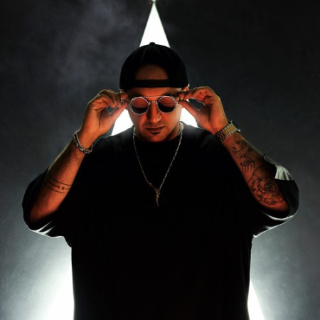 MR.BLACK