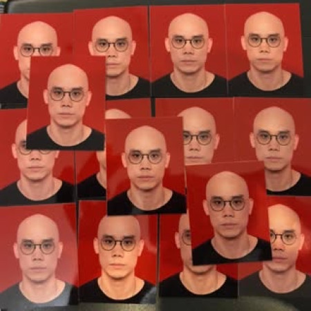 MR HO