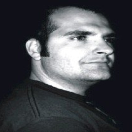 Nando Muro
