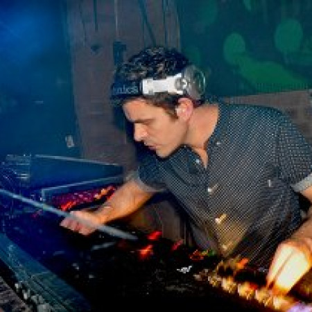 Nick Tcherniak