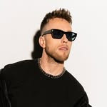 Profile of nickyromero