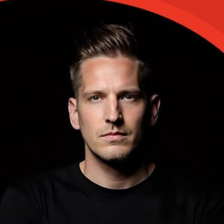 Nils van Zandt