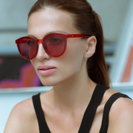 Nina Nova