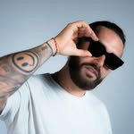 Profile of Novecento