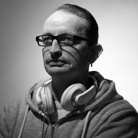 Peter Chezney,Fro8 aka Dj-Para