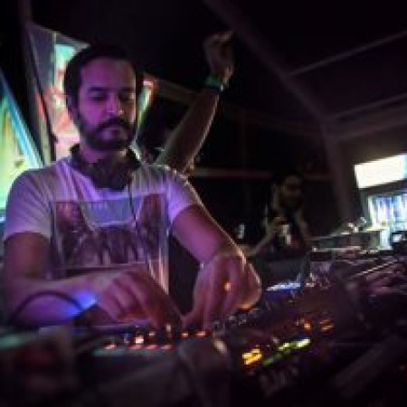 DJ Pila