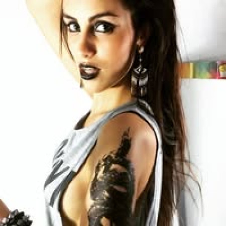 RAYANE BRAVO