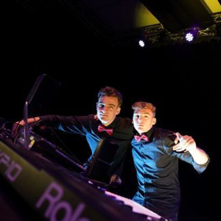 RedFly DJ's
